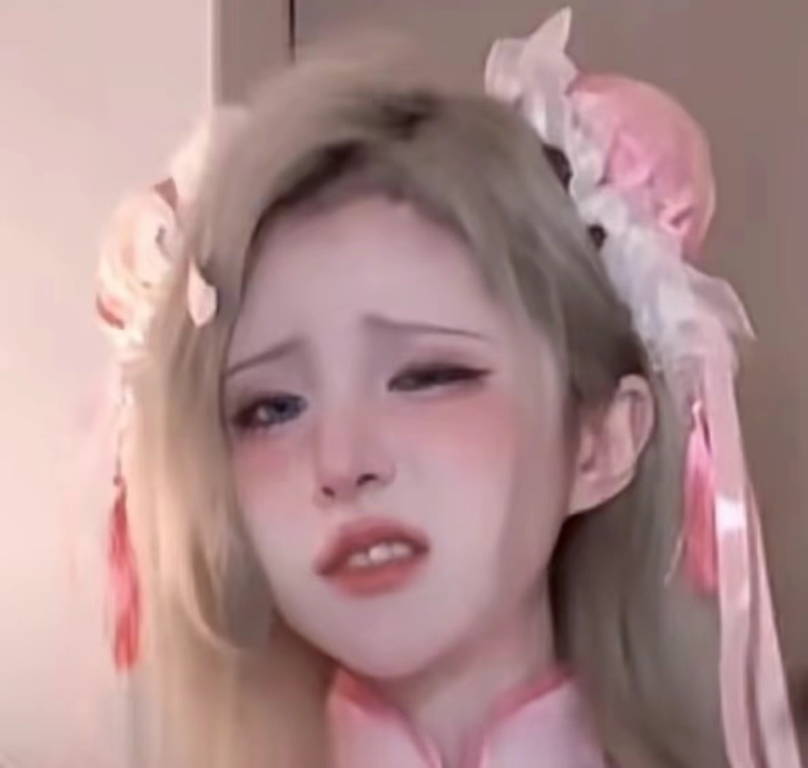 秦艺洋服淘宝