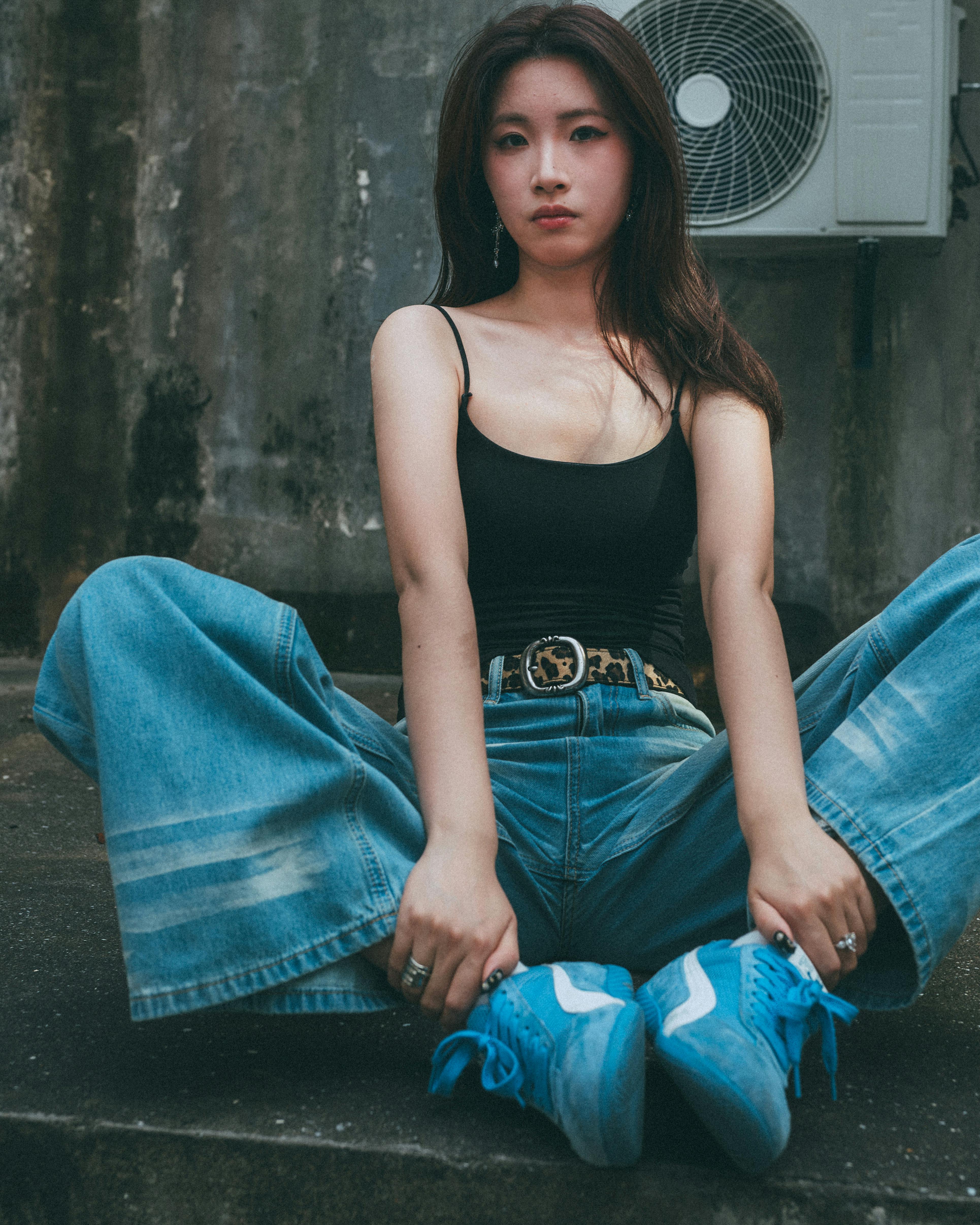 秦艺洋服 · 精品牛仔裤修改